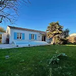 Holiday home Maison 3 Ch. Avec Piscine Privative A D'oleron - Fr-1-246a-158 Dolus-d'Oleron