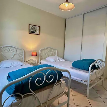 Maison Oleron Avec Piscine Privee, 6 Couchages, Proche Centre Et Parc Aquatique - Fr-1-246a-158